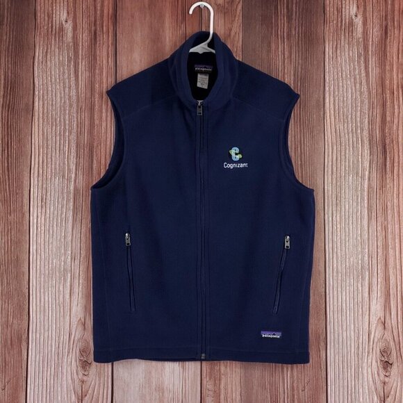 Patagonia Synchilla Mens Size Medium Navy Blue Fleece Vest Cognizant Embroidered - Picture 1 of 11
